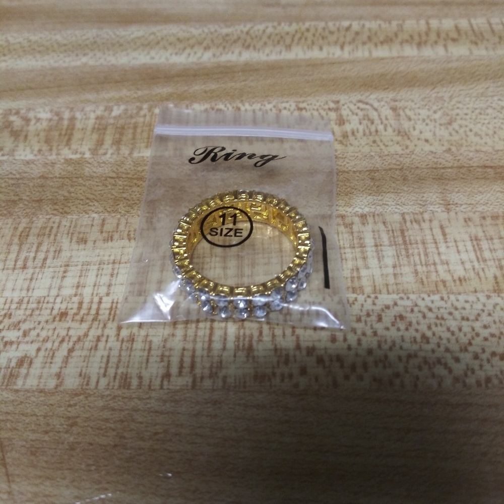 14k Gold 5 Row Lines Clear Crystal Steel Ring